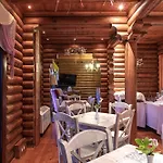 Yliessa Hotel