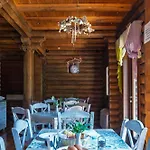 Yliessa Hotel 4*