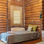 Yliessa Hotel