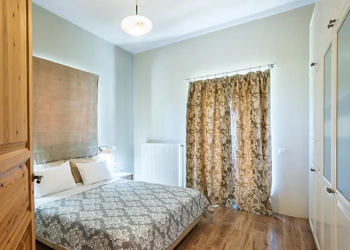 Hotel Yliessa Domnista